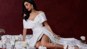 88354_FC_Harper_Justin-Alexander_KI essencia novias coleccion 2025 lillian west