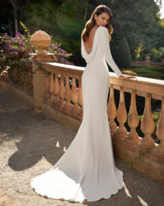 9N05_DAISY_ADRIANA_ALIER_1 rosa clara coleccion 2025 essencia novias