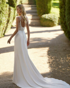 9N08_DALILA_ADRIANA_ALIER_2 rosa clara essencia novias coleccion 2025