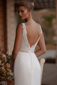 Destination Romance DR396 demetrios group coleccion 2025 essencia novias