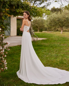 alma Novias coleccion 2026 modelo naitel rosa clara