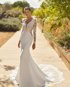 Modelo Saul adriana alier coleccion 2026