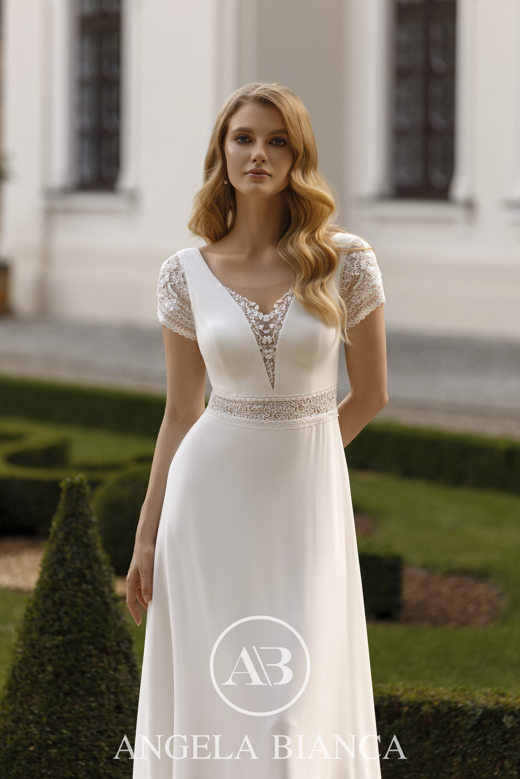 angela bianca monica loretti coleccion 2026 modelo 1084