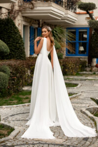 Monica Loretti 8203 coleccion 2026