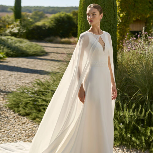 Alma novia modelo Melia coleccion 2027 grupo rosa clara