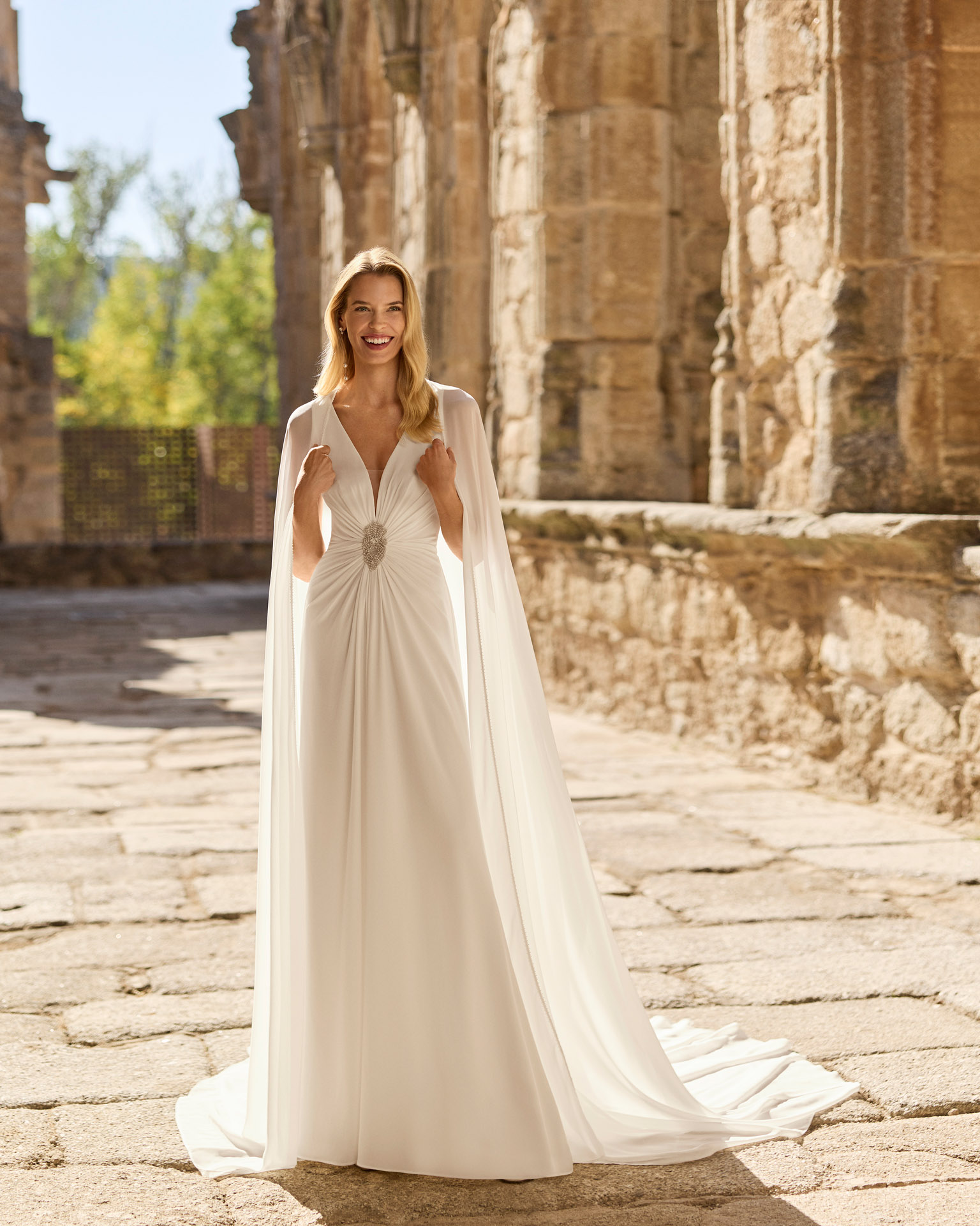 adriana alier modelo padua coleccion 2027 rosa clará